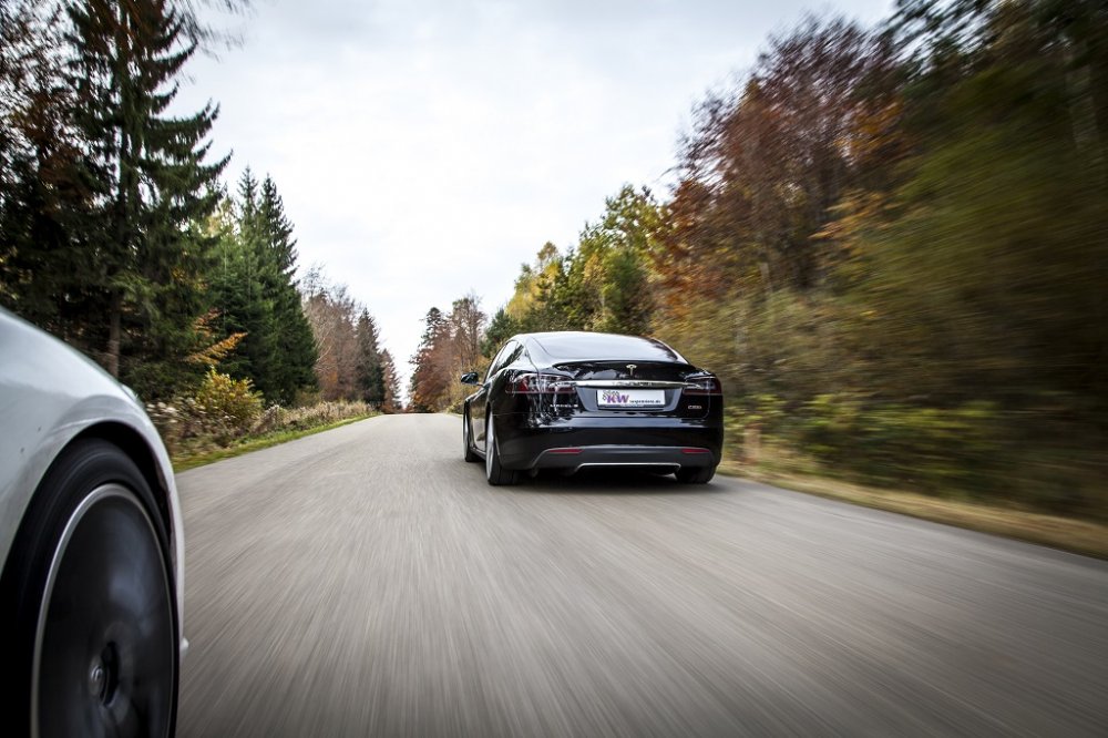 KW Gewindefahrwerk DDC  ECU für Tesla Model S Typ 002 